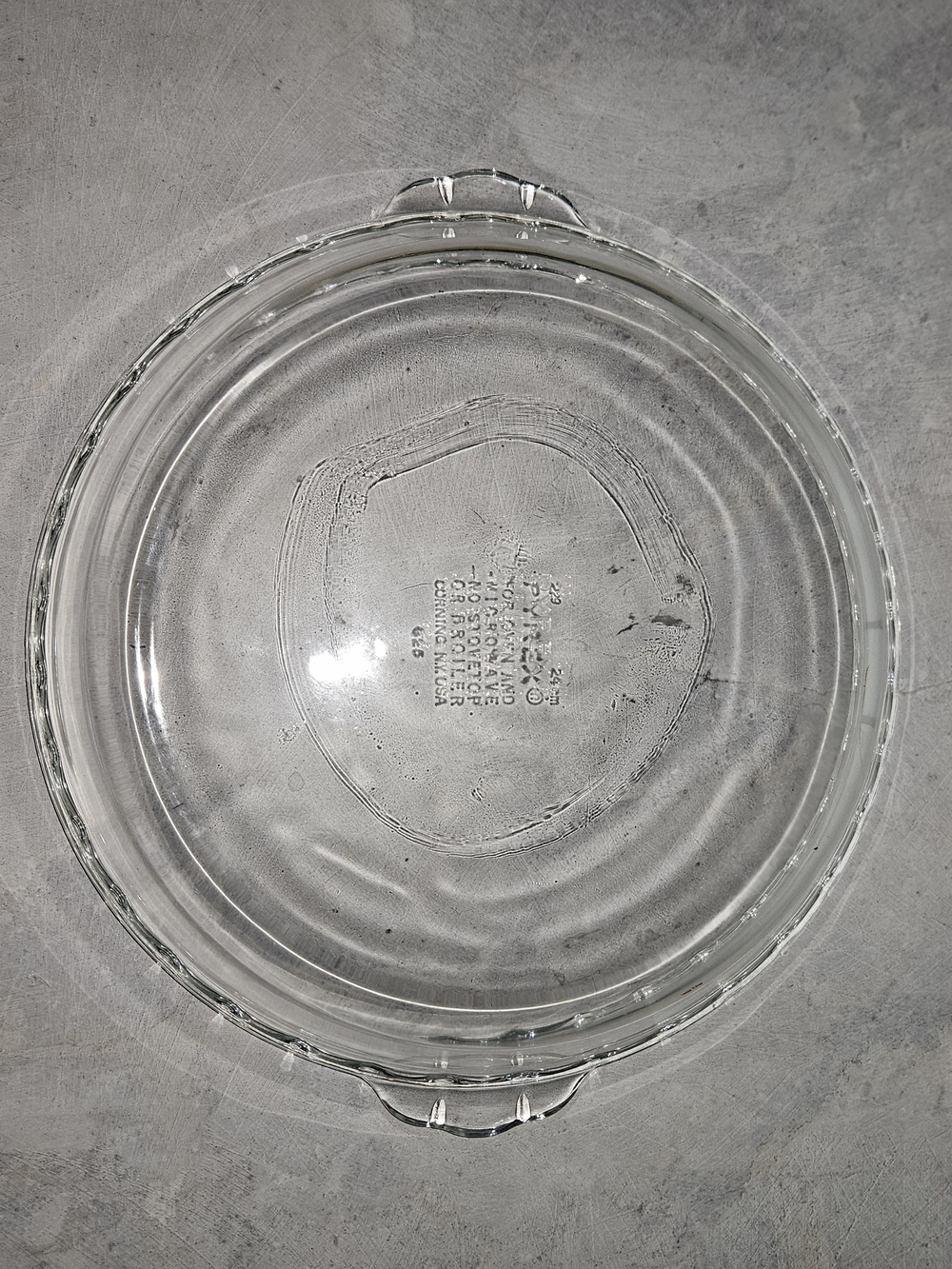 Pyrex Baking Dish - Picture 4 of 4